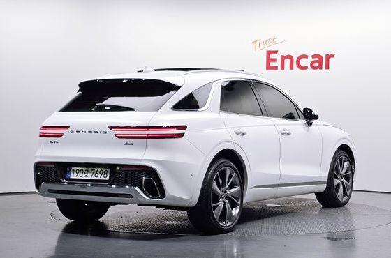 Genesis GV70 2.5T Gasoline AWD — пробег 39 080 км — фото 2 из 5