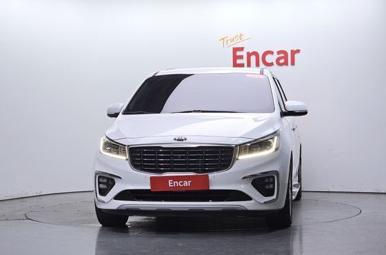 Kia Carnival 9-Seater Noblesse Special — пробег 80 590 км — фото 3 из 5