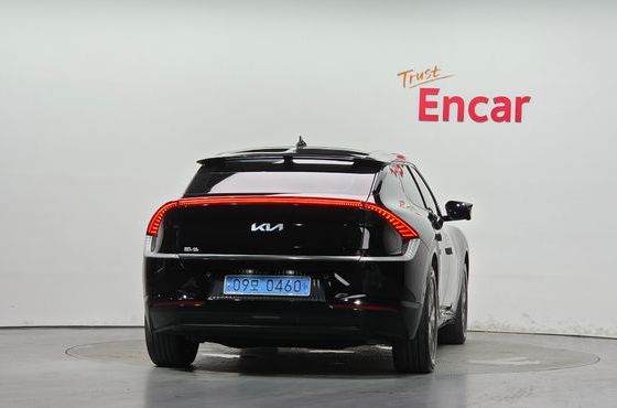 Kia EV6 Long Range 4WD Earth — пробег 71 907 км — фото 4 из 5
