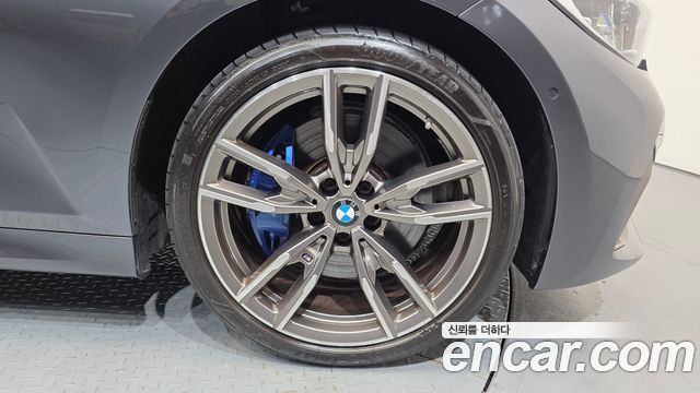 BMW 3-Series из Кореи Encar