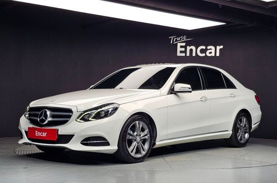 Mercedes-Benz E-Class E220 Bluetec Avantgarde — пробег 165 386 км — фото 1 из 5