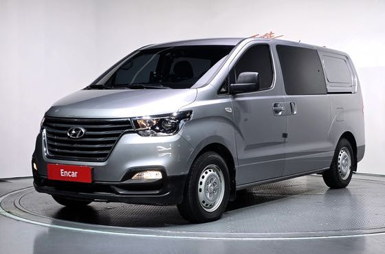 Hyundai Starex Van 5-Seater Style — пробег 73 812 км — фото 1 из 5