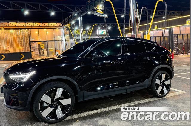 Volvo C40 Twin Ultimate — пробег 48 000 км — фото 3 из 4