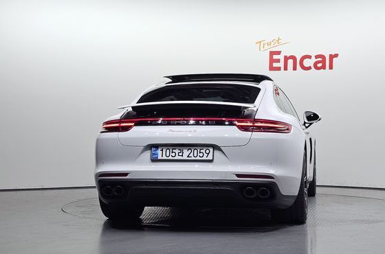 Porsche Panamera 3.0 AWD — пробег 109 437 км — фото 4 из 5