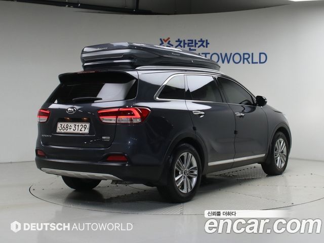 Kia Sorento Diesel 2.0 2WD Prestige — пробег 143 038 км — фото 2 из 5