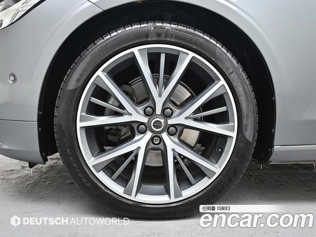 Volvo S90 из Кореи Encar