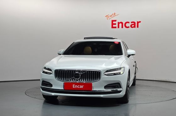 Volvo S90 B6 AWD Ultimate Bright — пробег 68 095 км — фото 3 из 5