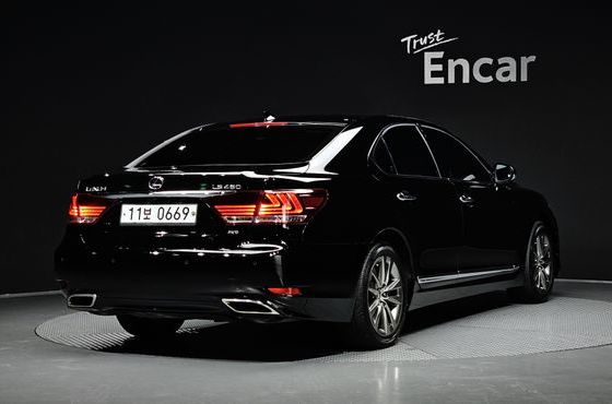 Lexus LS AWD XF40 — пробег 154 315 км — фото 2 из 5