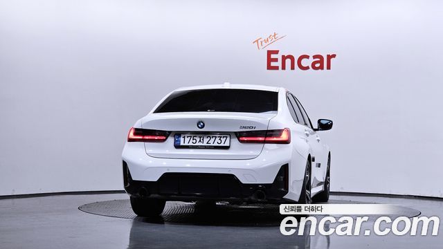 BMW 3-Series из Кореи Encar