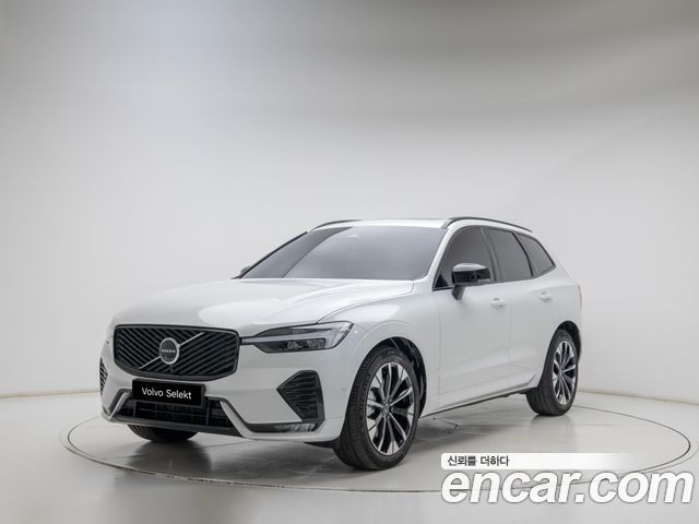 Volvo XC60 B5 Ultra Bright Air Sus — пробег 8 493 км — фото 1 из 5