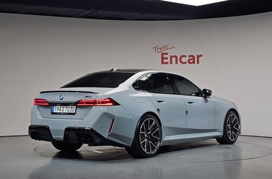 BMW M5 M5 Sedan — пробег 9 375 км — фото 2 из 5