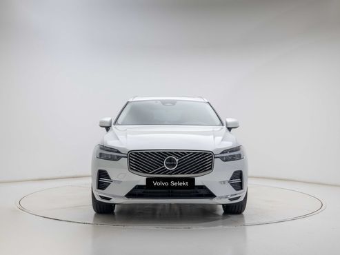 Volvo XC60 T8 Ultra Bright — пробег 4 902 км — фото 3 из 5