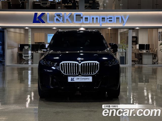 BMW X5 xDrive 40i M Sport — пробег 13 км — фото 1 из 5