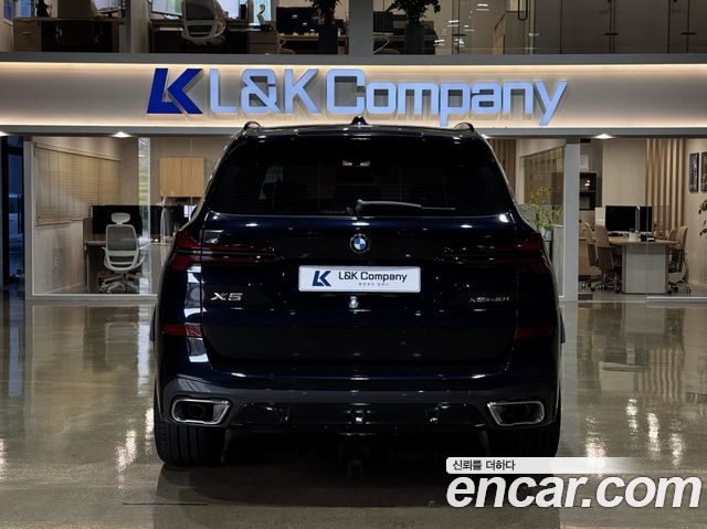 BMW X5 xDrive 40i M Sport — пробег 13 км — фото 4 из 5