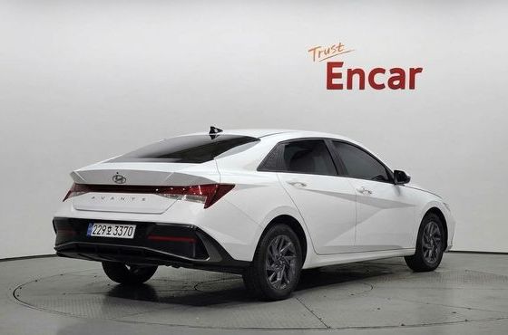 Hyundai AVANTE 1.6 Modern — пробег 18 395 км — фото 2 из 5