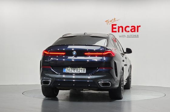 BMW X6 xDrive40i M Sport — пробег 6 707 км — фото 4 из 5
