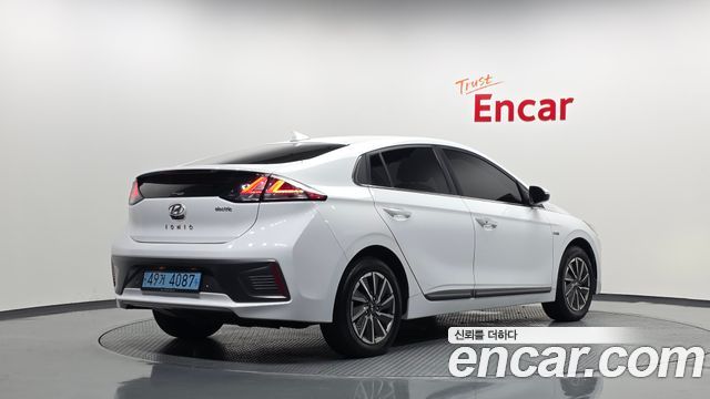 Hyundai Ioniq из Кореи Encar