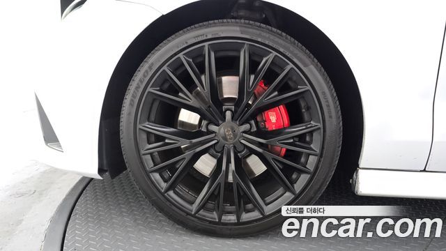 Audi A7 из Кореи Encar