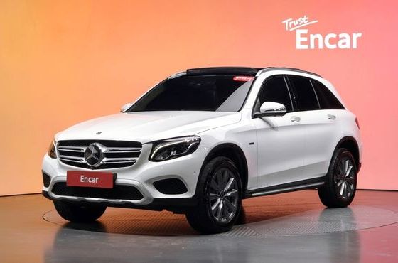 Mercedes-Benz GLC-Class GLC350e 4MATIC Premium — пробег 52 640 км — фото 1 из 5