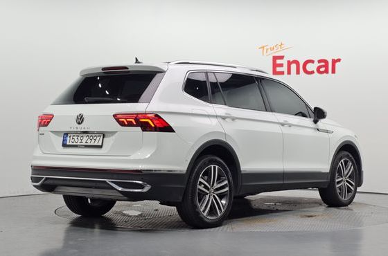 Volkswagen Tiguan 2.0 TSI Prestige — пробег 26 872 км — фото 2 из 5