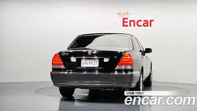 Hyundai Equus JS 330 Premier — пробег 77 370 км — фото 4 из 5