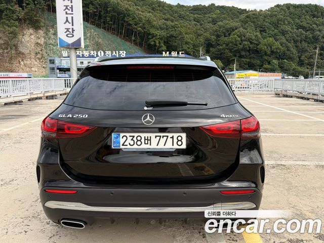 Mercedes-Benz GLA-Class из Кореи Encar
