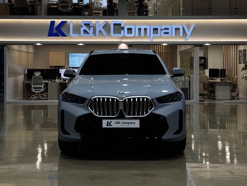 BMW X6 xDrive40i M Sport — пробег 9 698 км — фото 1 из 5