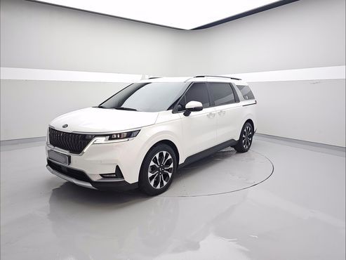 Kia Carnival Diesel 9-Seater Prestige — пробег 81 675 км — фото 1 из 5