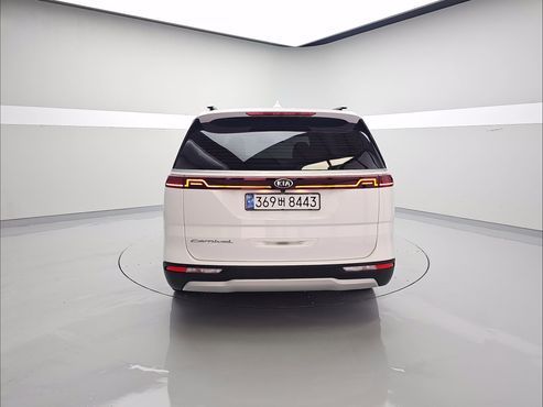 Kia Carnival Diesel 9-Seater Prestige — пробег 81 675 км — фото 4 из 5