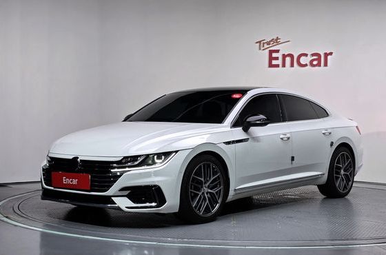 Volkswagen Arteon 2.0 TDI Prestige — пробег 72 073 км — фото 1 из 5