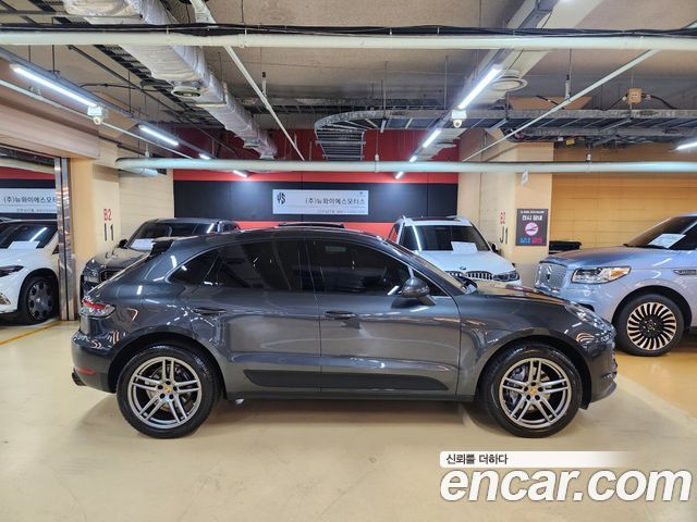 Porsche Macan из Кореи Encar