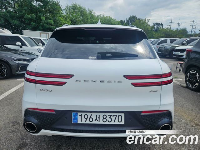 Genesis GV70 из Кореи Encar