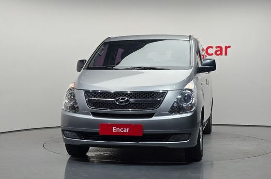 Hyundai Starex 12-Seater Wagon CVX Luxury — пробег 170 743 км — фото 3 из 5