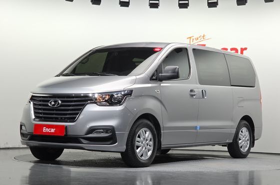 Hyundai Starex Van 3-Seater Smart — пробег 48 569 км — фото 1 из 5