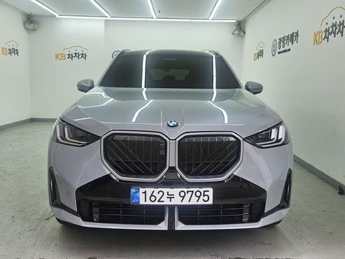 BMW X3 xDrive 20 M Sport — пробег 4 018 км — фото 3 из 5