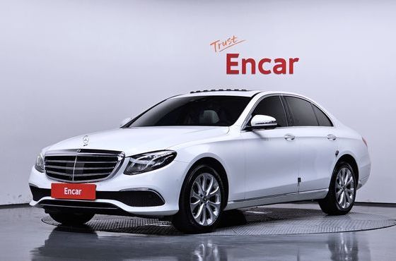 Mercedes-Benz E-Class E300 4MATIC Exclusive — пробег 94 596 км — фото 1 из 5