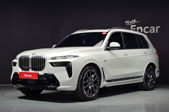 BMW X7 xDrive 40i M Sport 6STR — пробег 13 817 км — фото 1 из 5