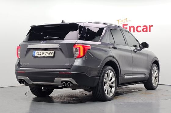 Ford Explorer 3.0 Platinum 4WD — пробег 66 939 км — фото 2 из 5