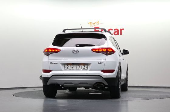 Hyundai Tucson Gasoline 1.6 turbo 2WD Modern — пробег 159 408 км — фото 4 из 5