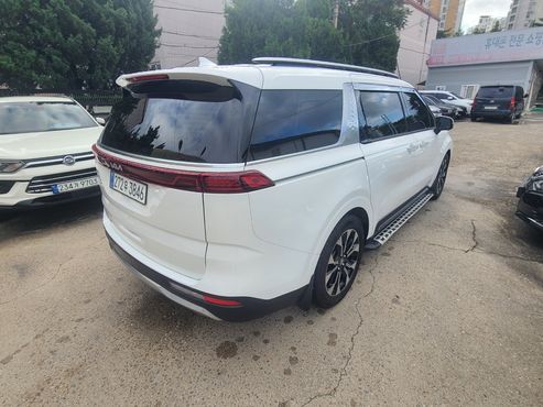 Kia Carnival Gasoline 9-Seater Signature — пробег 78 991 км — фото 4 из 5