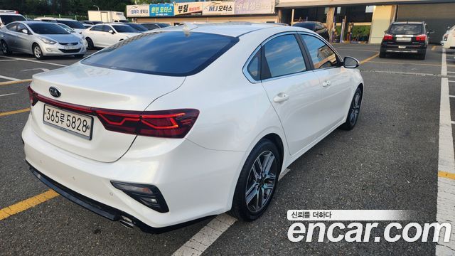 Kia K3 Prestige — пробег 17 296 км — фото 4 из 5