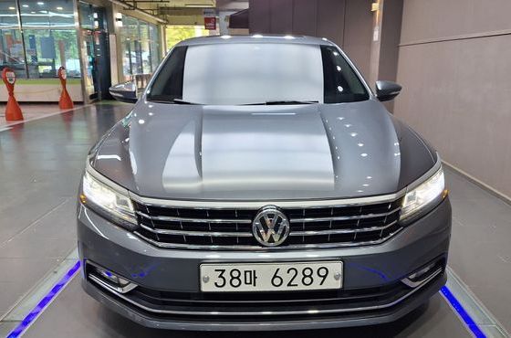 Volkswagen Passat 2.0 TSI B7 — пробег 158 989 км — фото 1 из 5