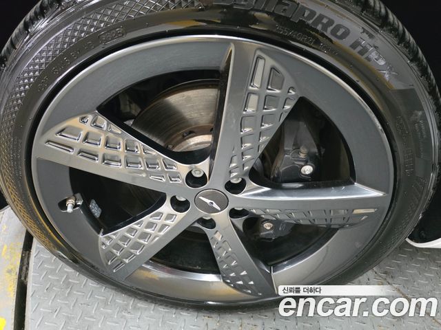 Genesis GV70 из Кореи Encar