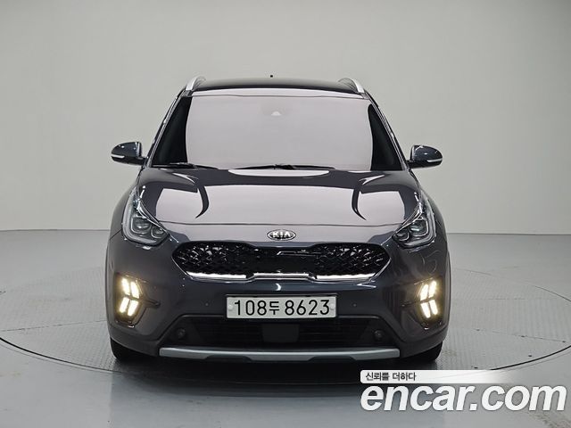 Kia Niro 1.6 HEV Noblesse Special — пробег 98 781 км — фото 2 из 5