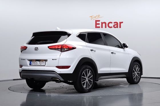 Hyundai Tucson Diesel 1.7 2WD Style Fever — пробег 170 152 км — фото 2 из 5