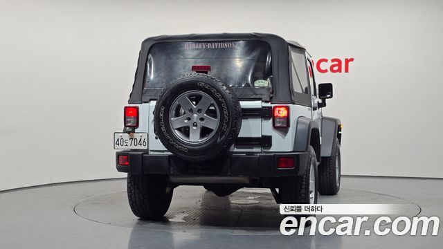 Jeep Wrangler 3.6 Sport 2Door — пробег 79 330 км — фото 4 из 5