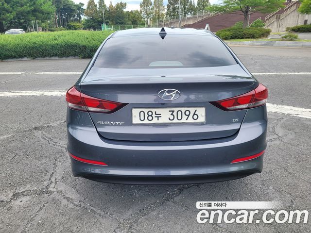 Hyundai AVANTE 1.6 GDI Value Plus — пробег 120 432 км — фото 4 из 5
