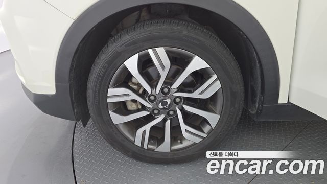 Ssangyong TIBOLI из Кореи Encar