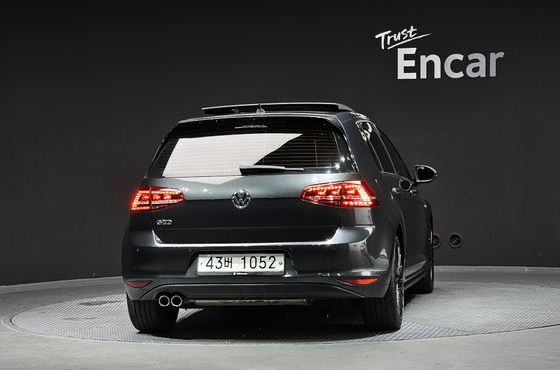 Volkswagen Golf 2.0 GTD — пробег 112 425 км — фото 4 из 5
