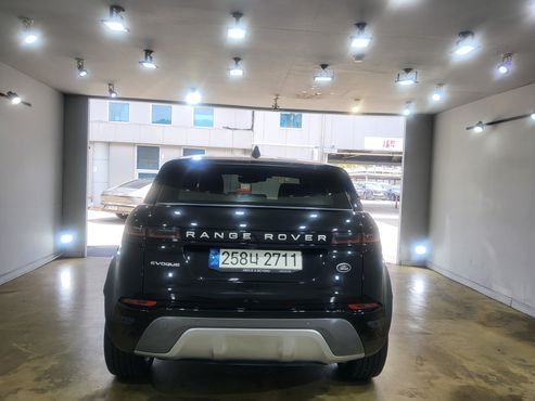 Land Rover Range Rover Evoque P250 SE — пробег 47 000 км — фото 4 из 5